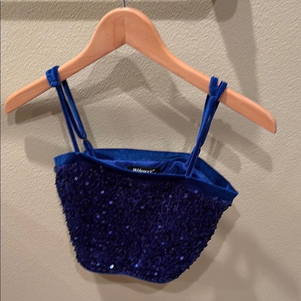 Allegra K Shimmering Blue Sequin Top - Picture 2 of 9